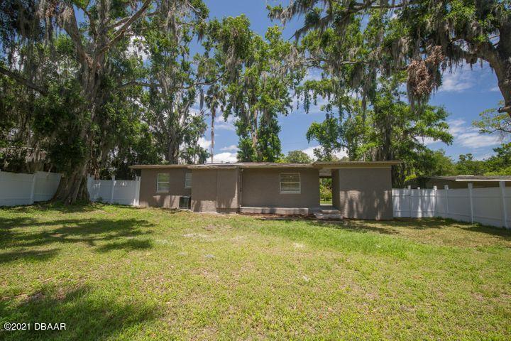 1089 Hampton Road Daytona Beach, FL 32114 - Photo 21 of 23 Huge Backyard, family & pets approved!