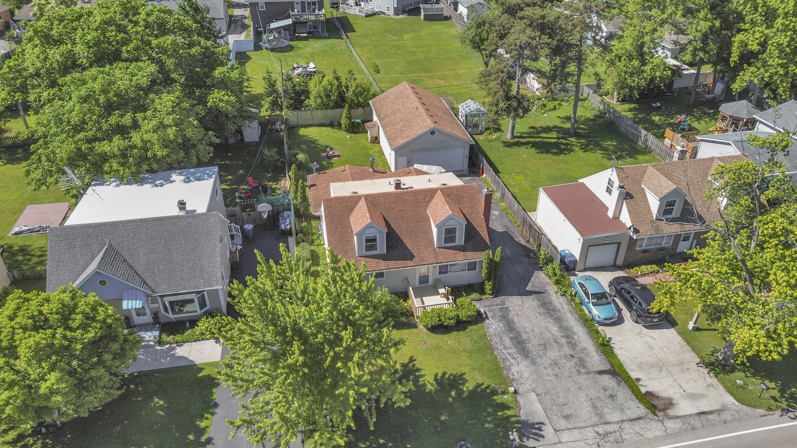 18843 West Deerpath Road Grayslake, IL 60030 - Photo 4 of 35