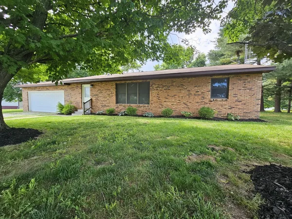 $237,500 | 14541 North Morton Lane, Mount Vernon, IL 62864