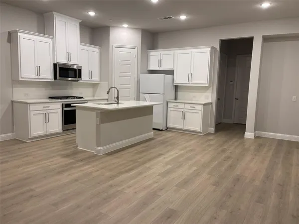 $2,595 | 4701 Piedras Lanzar Drive, McKinney, TX 75070