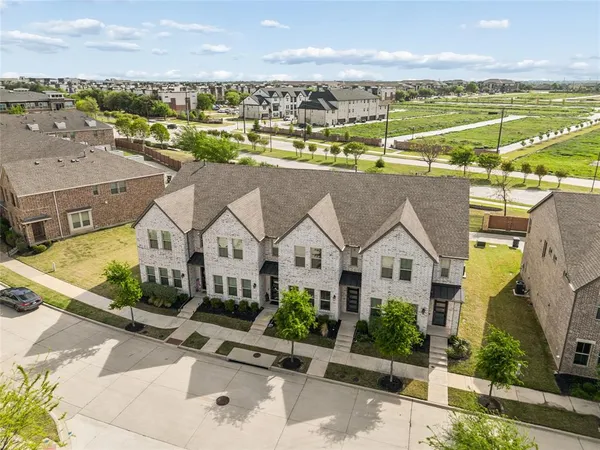$2,595 | 4701 Piedras Lanzar Drive, McKinney, TX 75070