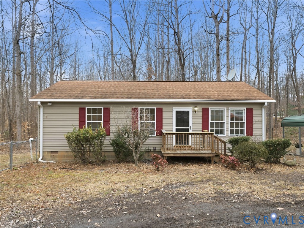 1637 Gardners Road Mineral, VA 23117 - Photo 1 of 30 front view of a house with a yard