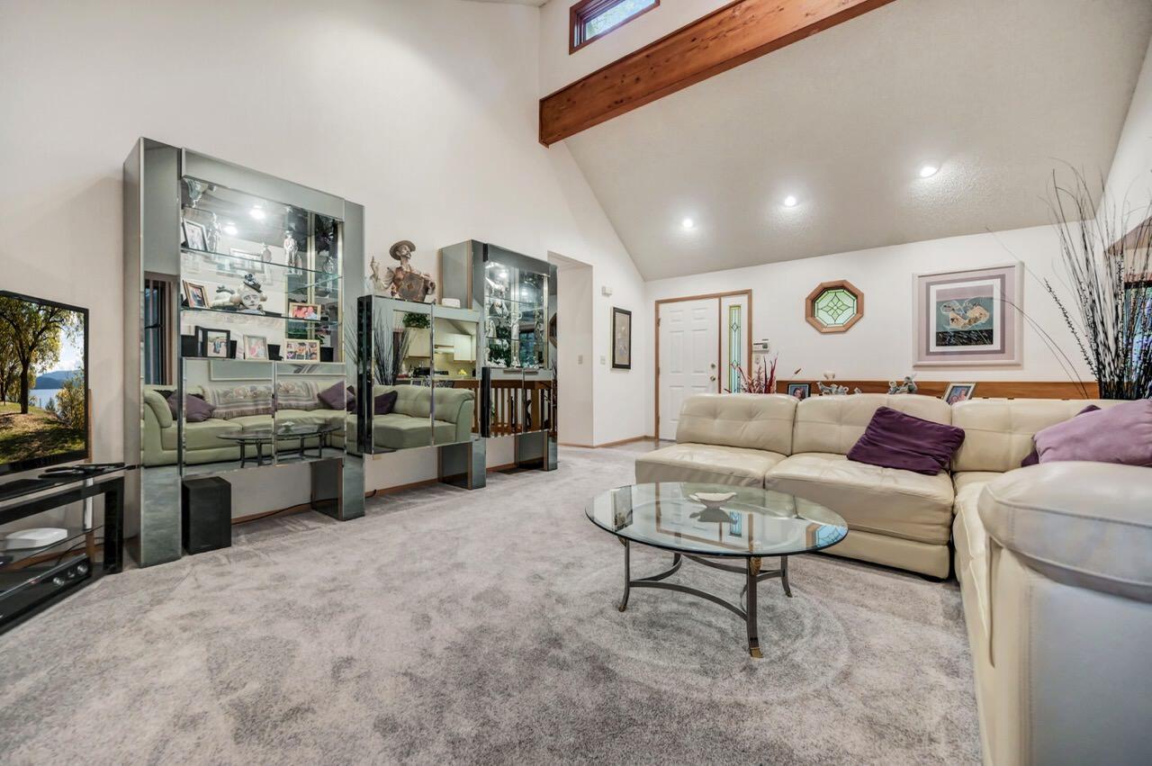 151 Manchester Drive Bushkill, PA 18324 - Photo 13 of 67 151 Manchester Dr 12 Large