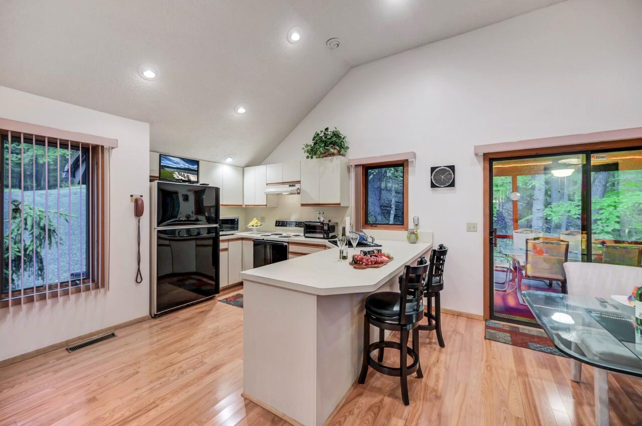 151 Manchester Drive Bushkill, PA 18324 - Photo 18 of 67 151 Manchester Dr 17 Large