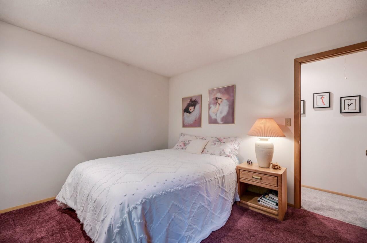 151 Manchester Drive Bushkill, PA 18324 - Photo 39 of 67 151 Manchester Dr 38 Large