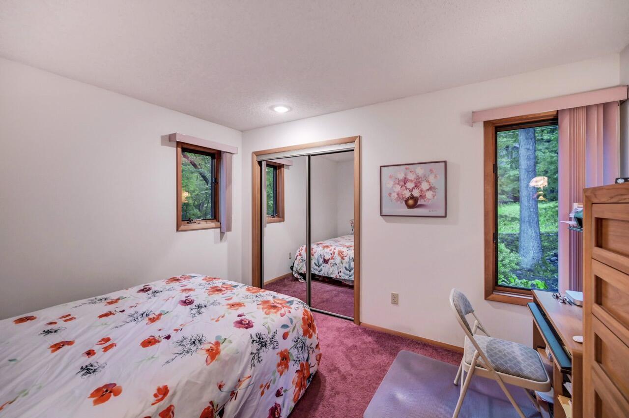 151 Manchester Drive Bushkill, PA 18324 - Photo 45 of 67 151 Manchester Dr 44 Large