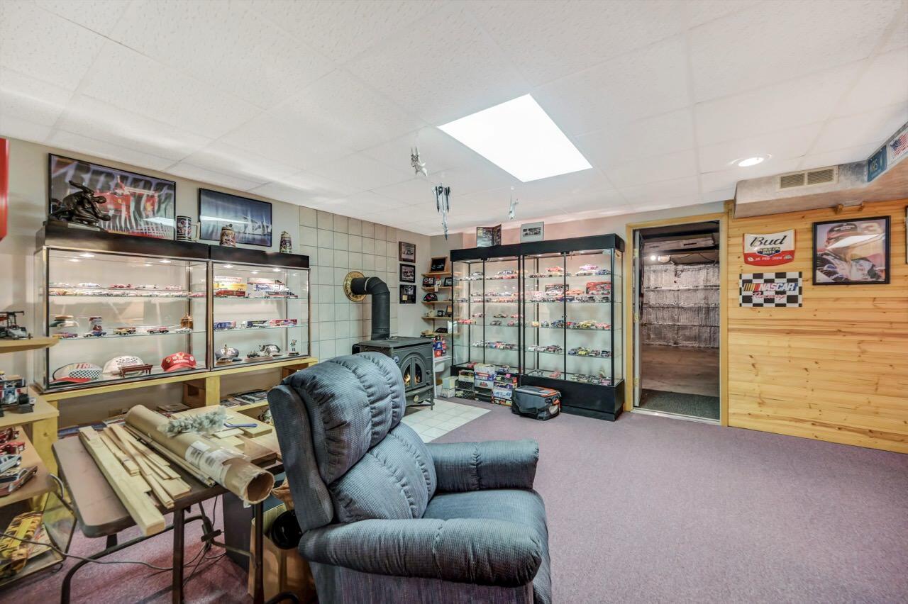 151 Manchester Drive Bushkill, PA 18324 - Photo 56 of 67 151 Manchester Dr 55 Large