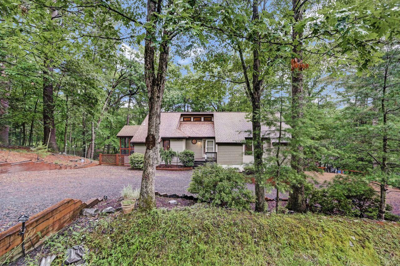 151 Manchester Drive Bushkill, PA 18324 - Photo 67 of 67 151 Manchester Dr 66 Large