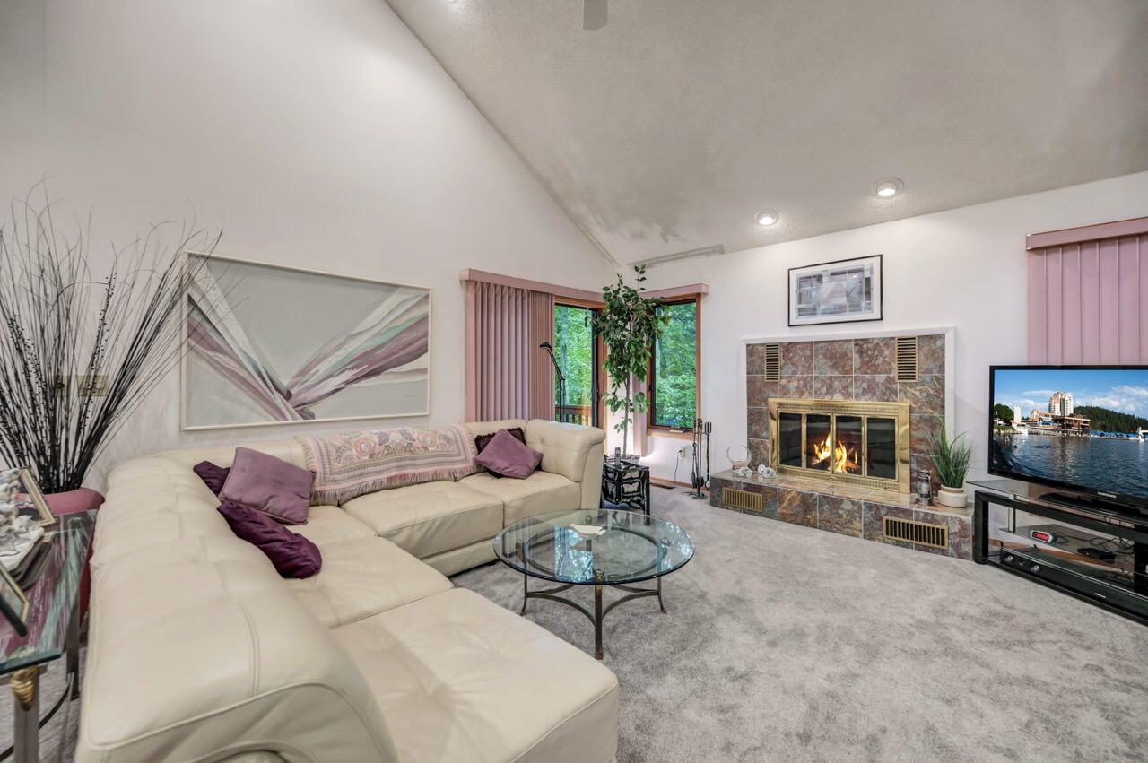 151 Manchester Drive Bushkill, PA 18324 - Photo 10 of 67 151 Manchester Dr 09 Large