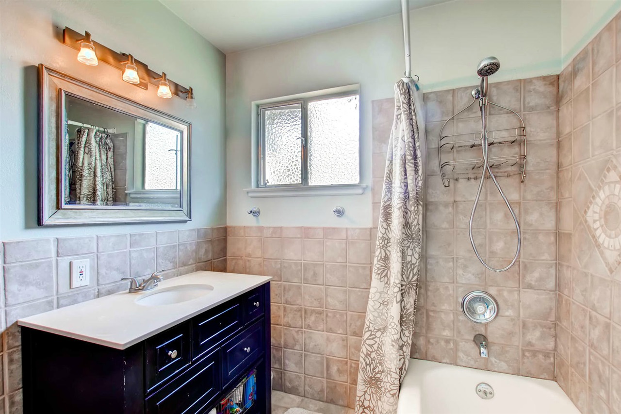1002 Tiger Tail Road Vista, CA 92084 - Photo 9 of 14