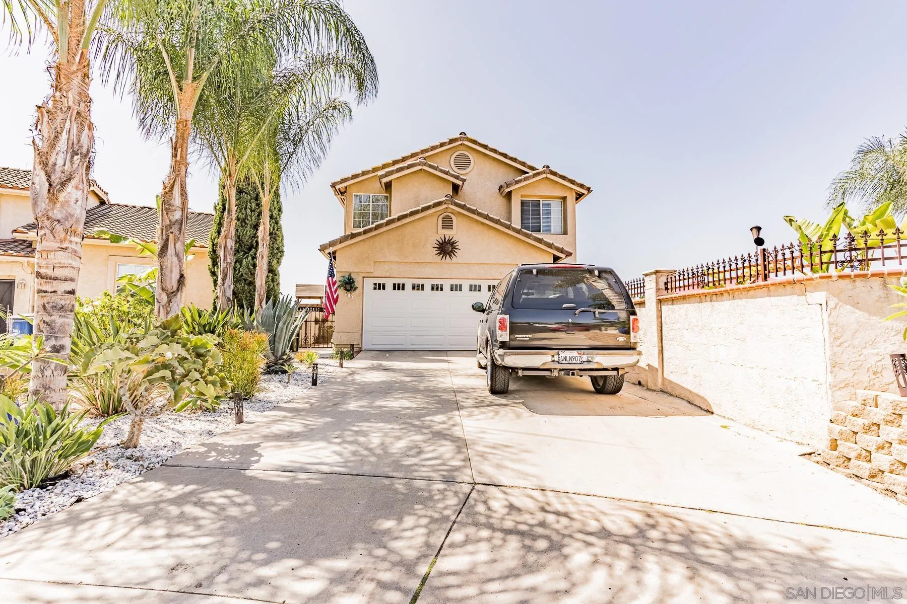 810 St George Place Spring Valley, CA 91977 - Photo 3 of 20 Gallery Image 3