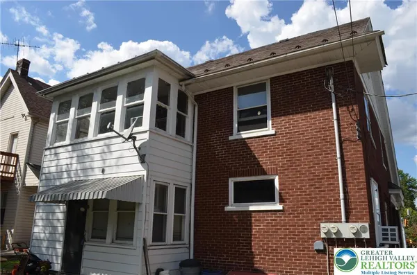 $320,000 | 901 West Broad Street, Bethlehem, PA 18018