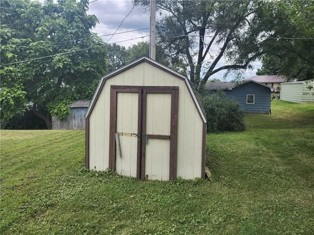 $129,900 | 106 Kavanaugh Street, Trenton, MO 64683