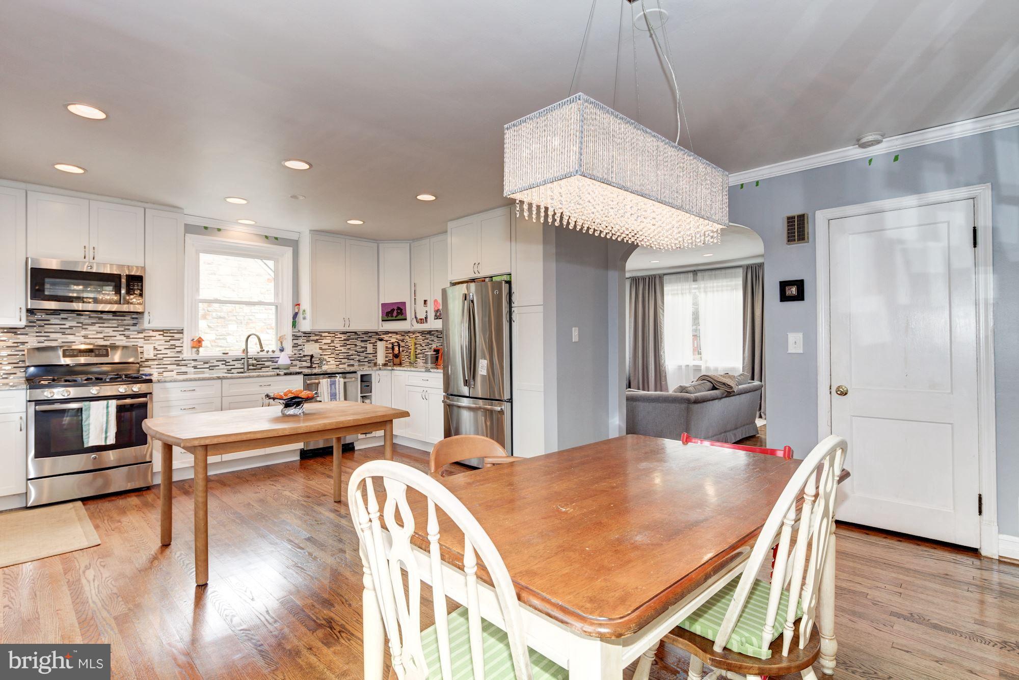 802 Weatherbee Road Towson, MD 21286 - Photo 8 of 27 Dining Room open to kitchen