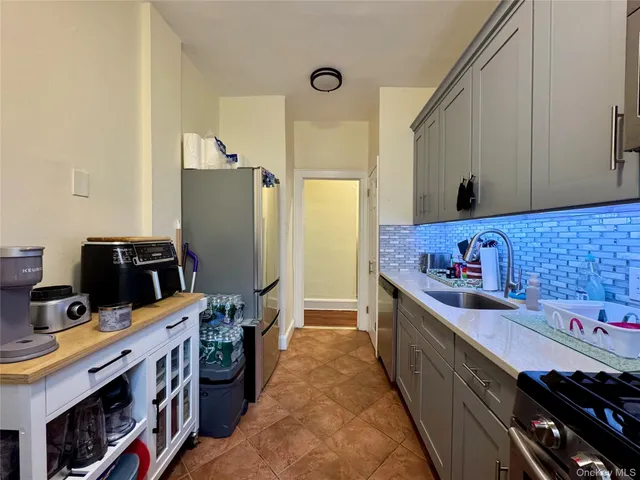 $239,888 | 83-64 Talbot Street, Unit 3A | Kew Gardens