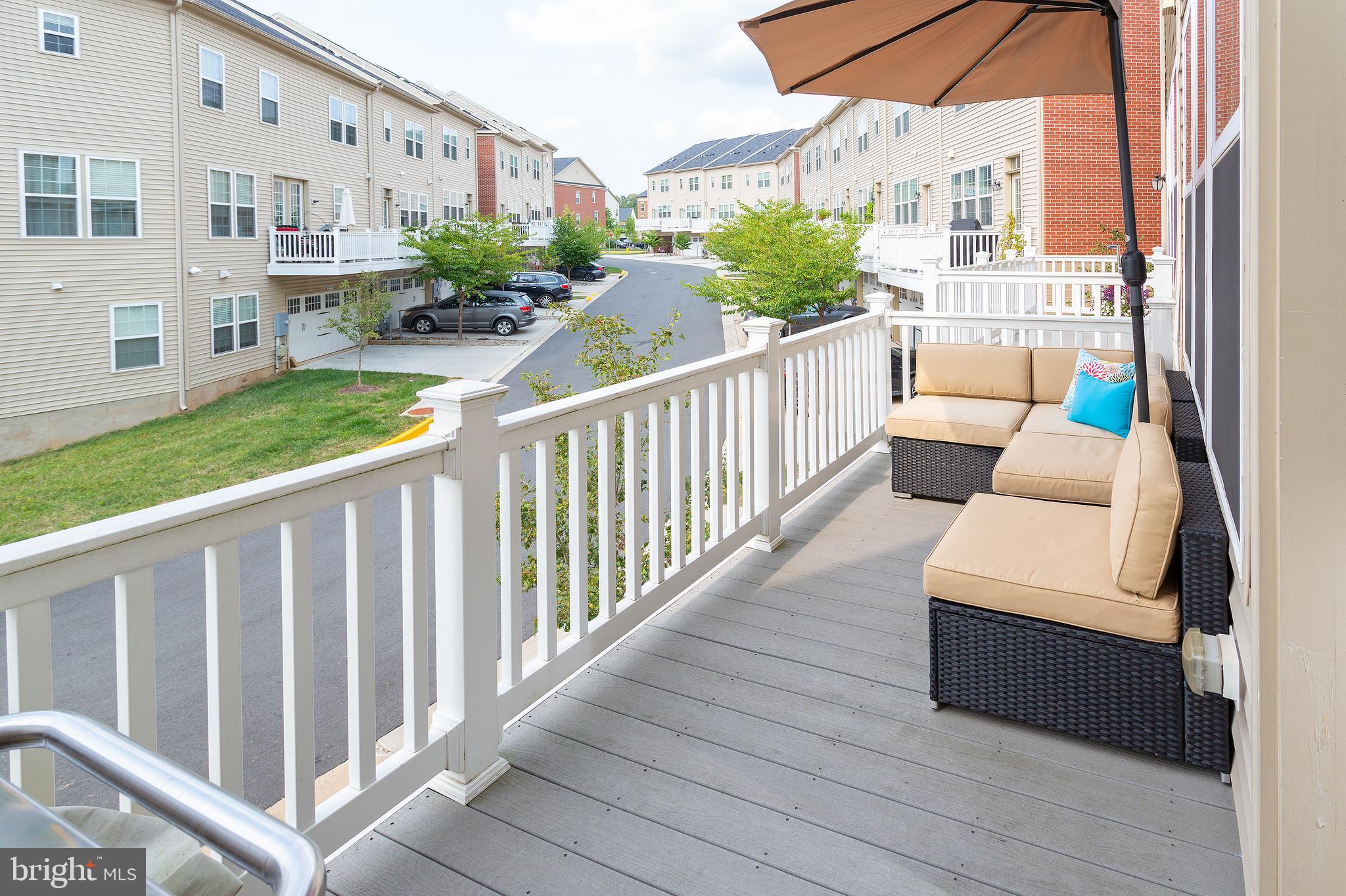 16002 Madison Ridge Place Gainesville, VA 20155 - Photo 24 of 57 Gallery Image 24