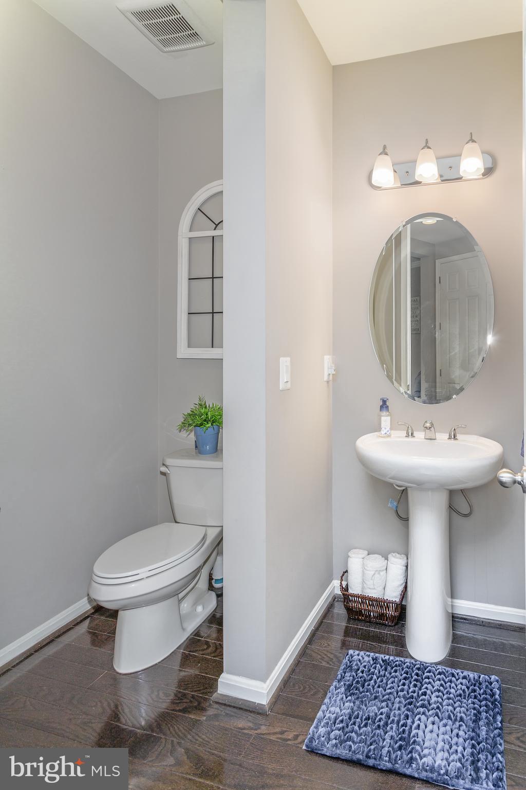 16002 Madison Ridge Place Gainesville, VA 20155 - Photo 31 of 57 Gallery Image 31