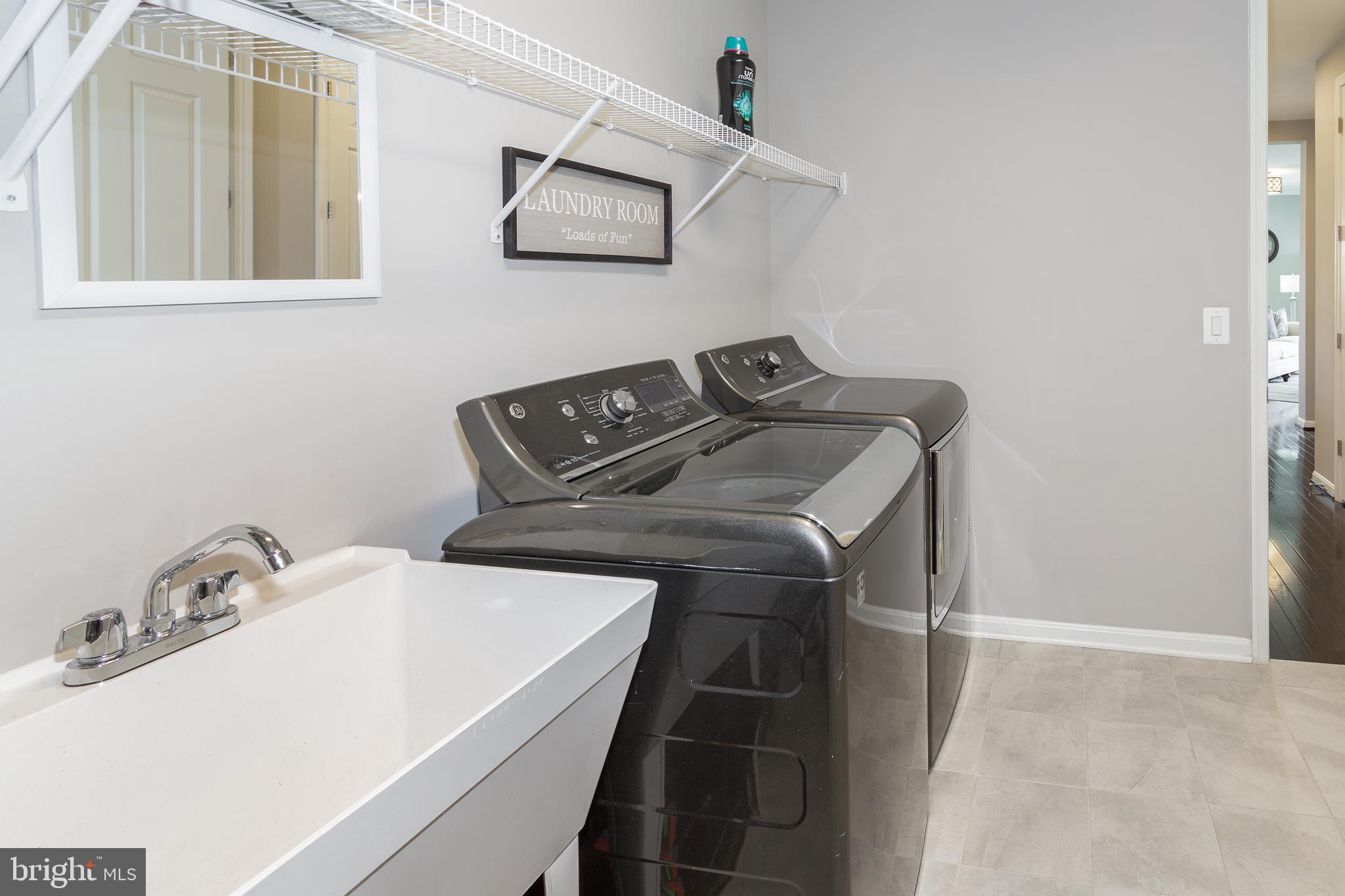 16002 Madison Ridge Place Gainesville, VA 20155 - Photo 33 of 57 Gallery Image 33
