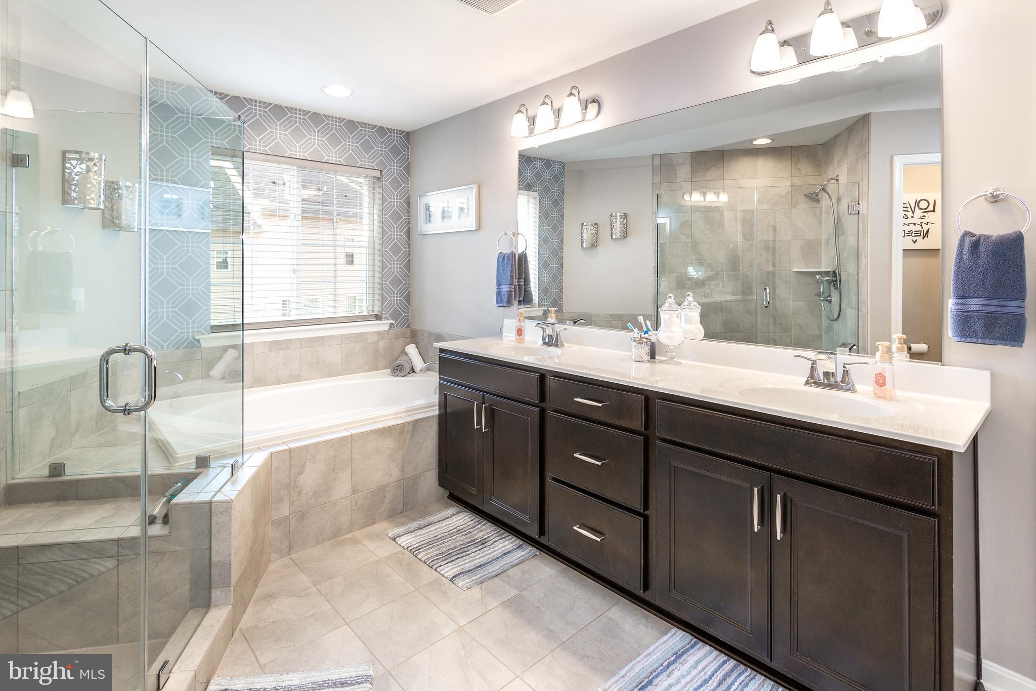 16002 Madison Ridge Place Gainesville, VA 20155 - Photo 35 of 57 Gallery Image 35