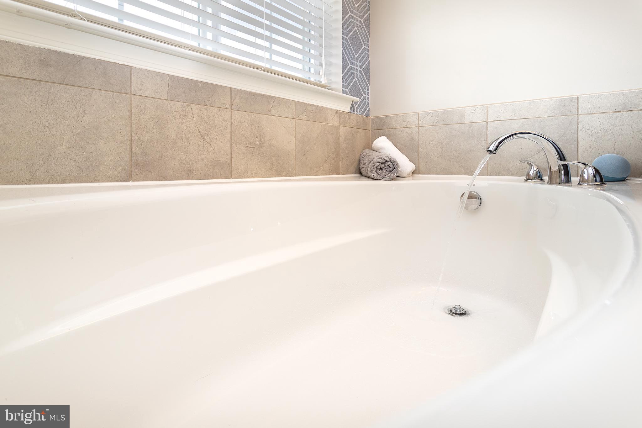 16002 Madison Ridge Place Gainesville, VA 20155 - Photo 36 of 57 Gallery Image 36
