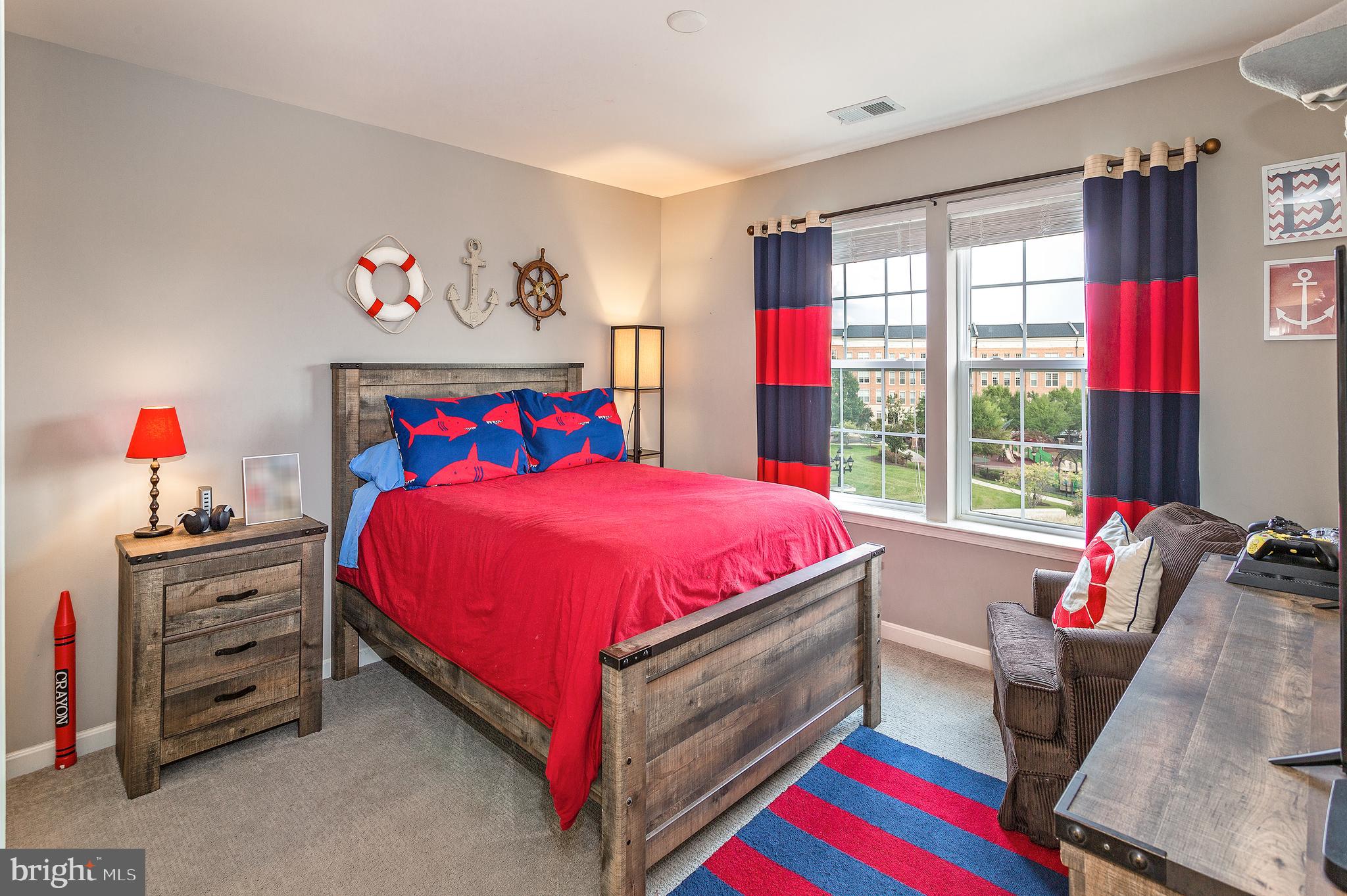 16002 Madison Ridge Place Gainesville, VA 20155 - Photo 38 of 57 Gallery Image 38