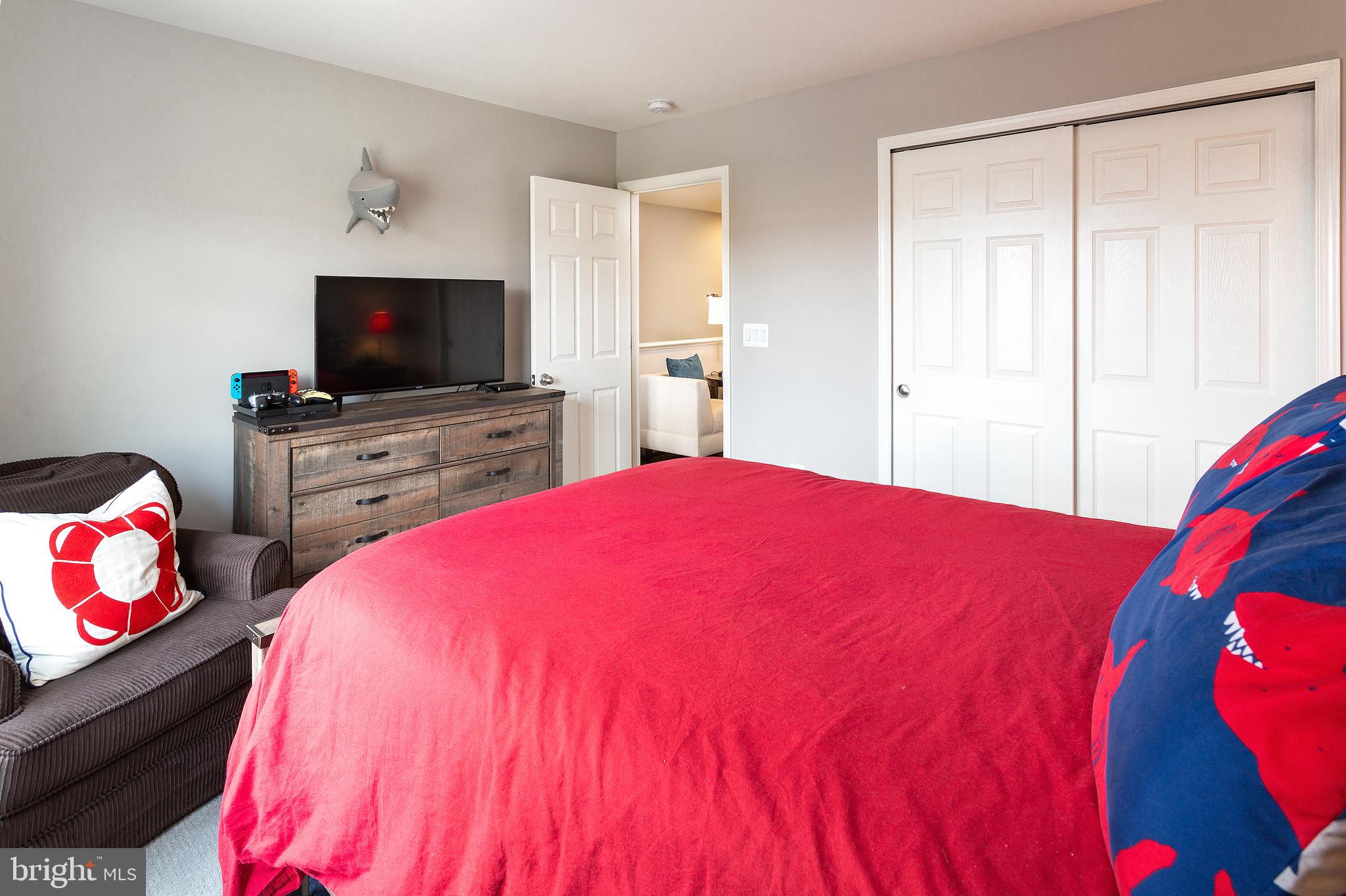 16002 Madison Ridge Place Gainesville, VA 20155 - Photo 39 of 57 Gallery Image 39