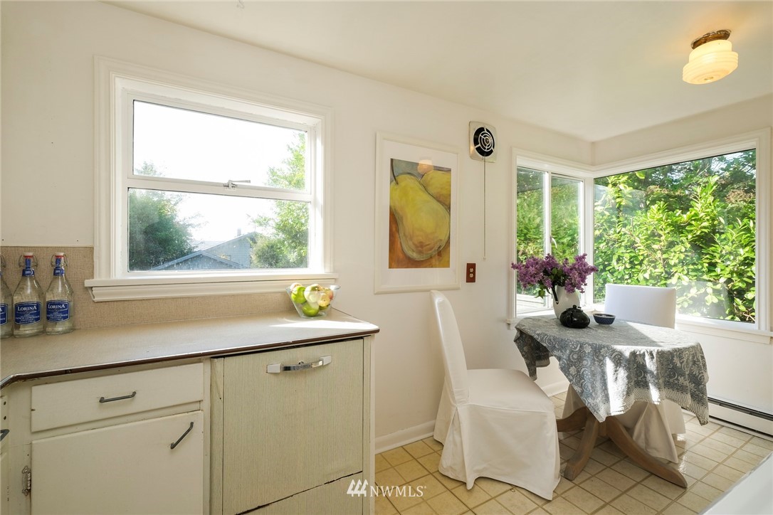 3523 Southwest Ida Street Seattle, WA 98126 - Photo 9 of 23 Gallery Image 9
