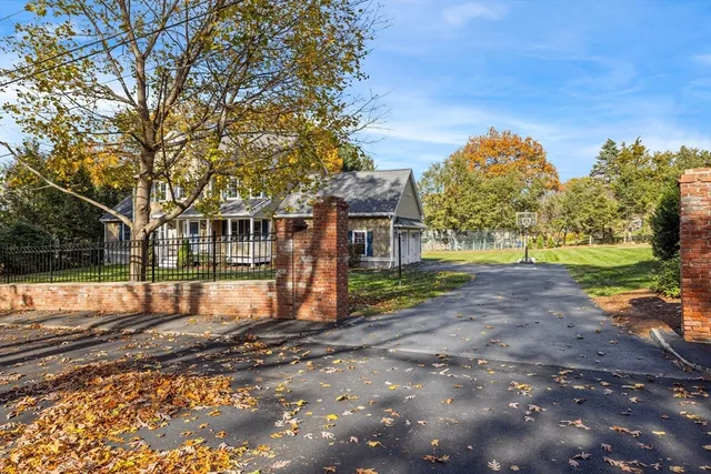 $4,995 | 11 Checkerberry Lane, Chelmsford, MA 01824