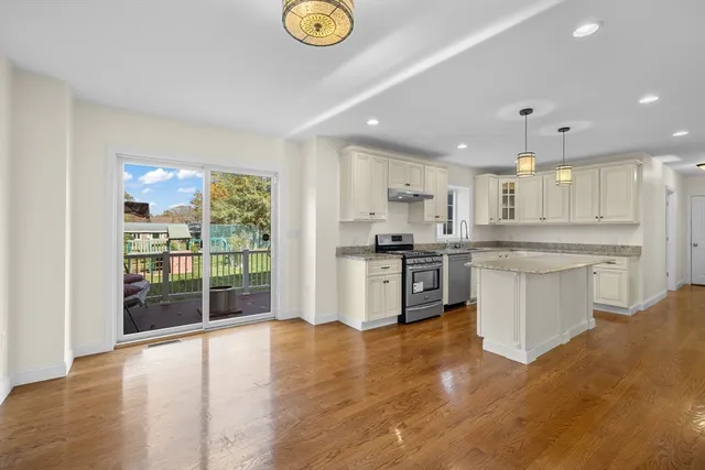 $4,995 | 11 Checkerberry Lane, Chelmsford, MA 01824