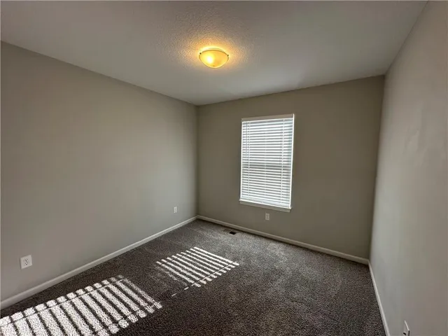 $2,345 | 1004 Northwest 3rd Street, Oak Grove, MO 64075