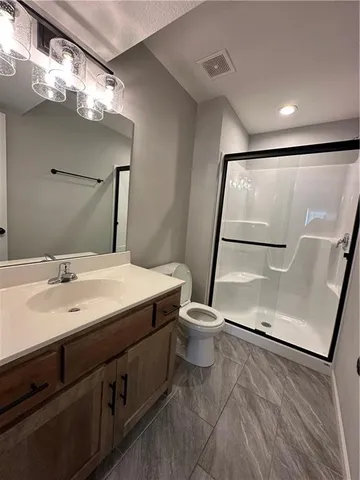 $2,345 | 1004 Northwest 3rd Street, Oak Grove, MO 64075