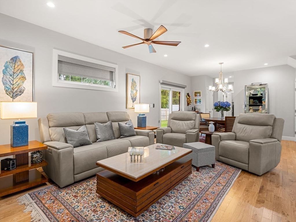 24 Primrose Lane, Unit 24 Ipswich, MA 01938 - Photo 6 of 37