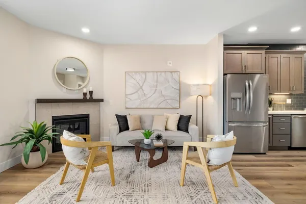 $1,250,000 | 126 Aptos Vlg Way, Unit 3, Aptos, CA 95003