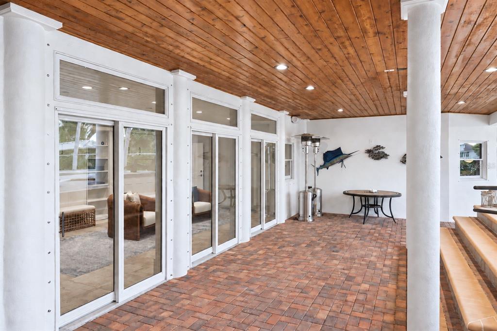 4034 Roberts Point Road Sarasota, FL 34242 - Photo 89 of 100 Gallery Image 89