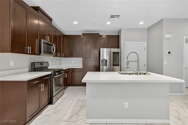 $2,250 | 1032 Via Panfilo Avenue, Henderson, NV 89011