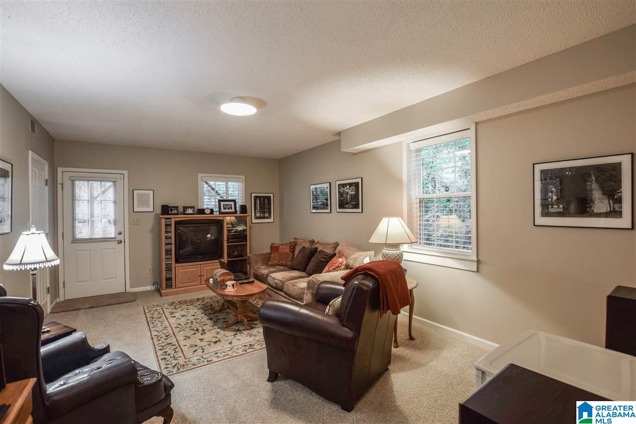 101 Mallard Pointe Drive Pelham, AL 35124 - Photo 26 of 37