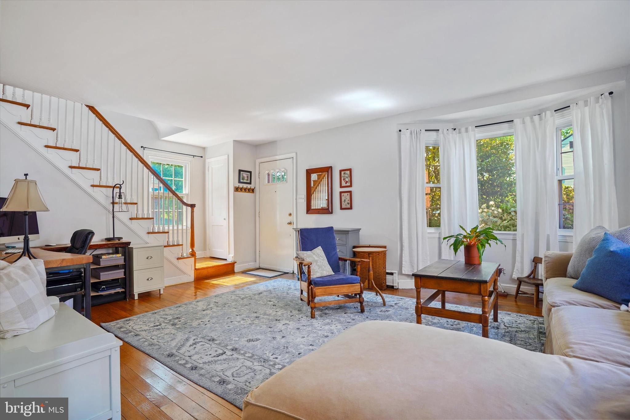 209 Pine Road Wallingford, PA 19086 - Photo 2 of 26 Living Room