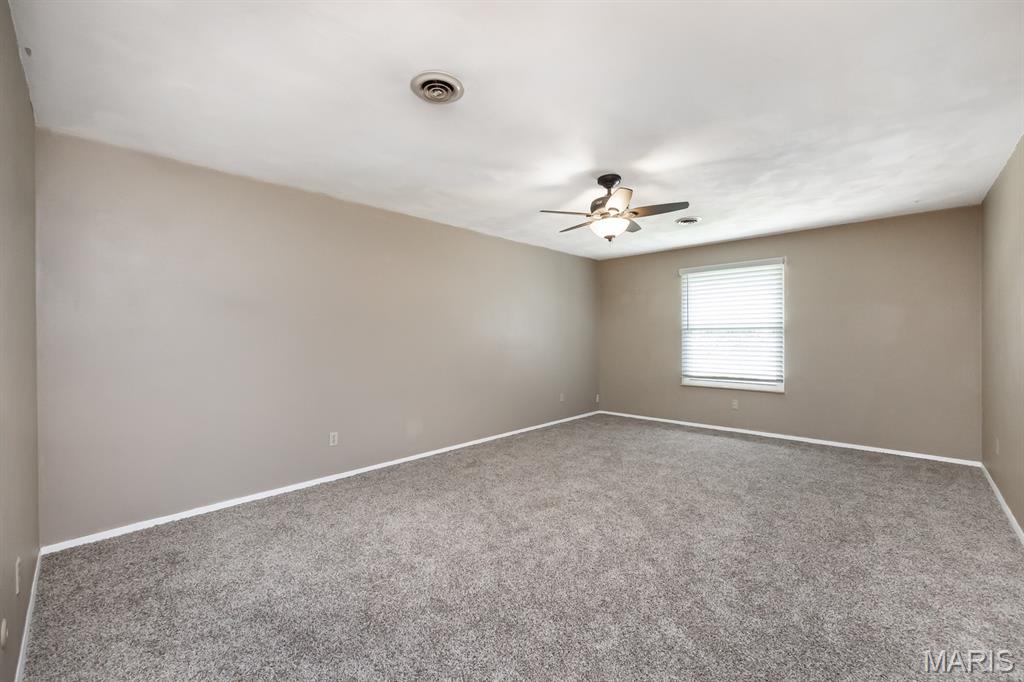 809 Reiss Road O'Fallon, IL 62269 - Photo 21 of 37