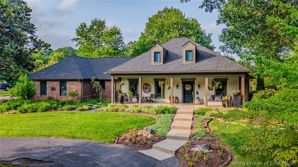 $425,000 | 114 Brandywynne Lane, New Albany, IN 47150