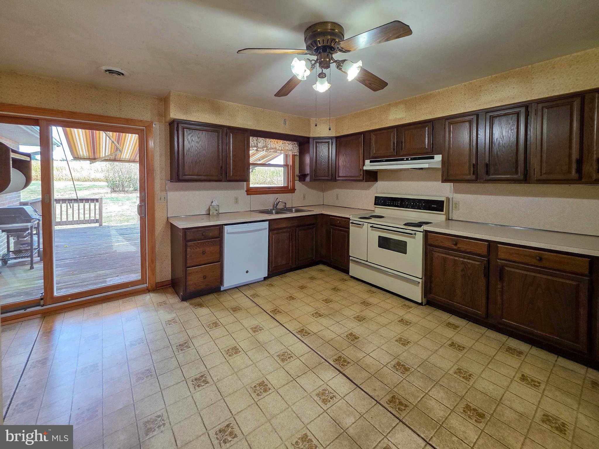820 Storms Store Road Gettysburg, PA 17325 - Photo 3 of 39 a large kitchen with cabinets and stainless steel appliances