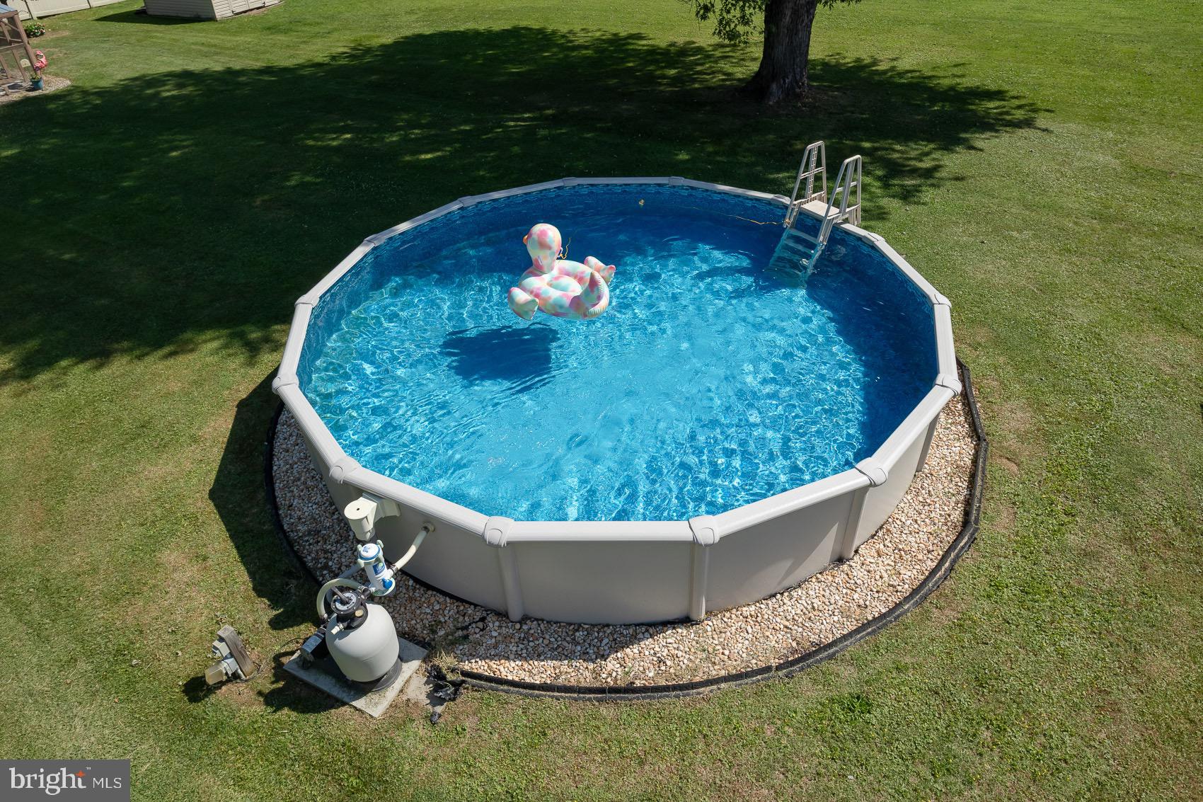 1626 Cape May Road Baltimore, MD 21221 - Photo 10 of 37 24' Pool