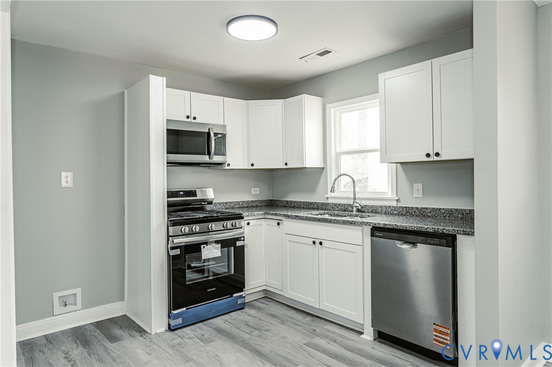 3405 Deerwood Road Richmond, VA 23234 - Photo 9 of 34