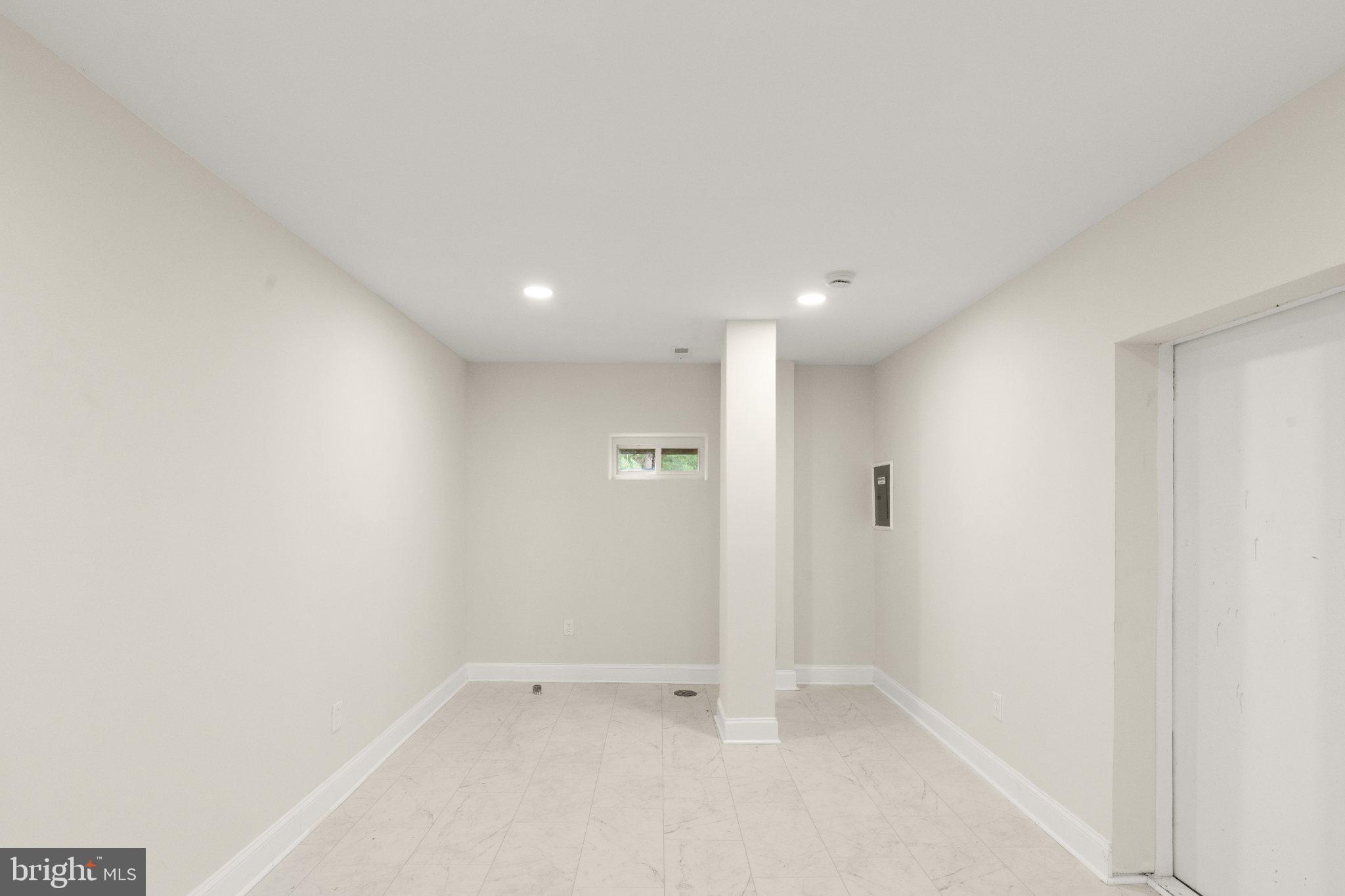 11006 Pfeffers Road Kingsville, MD 21087 - Photo 28 of 29 Versatile space ready for your vision.