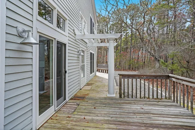 $1,699,000 | 150 Cove Road, Unit 10, Vineyard Haven, MA 02568