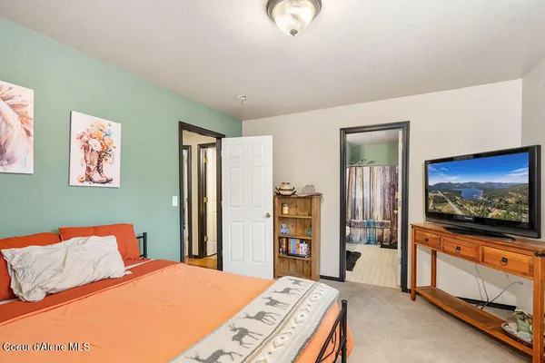 $749,000 | 34517 North Hayden Drive, Spirit Lake, ID 83869