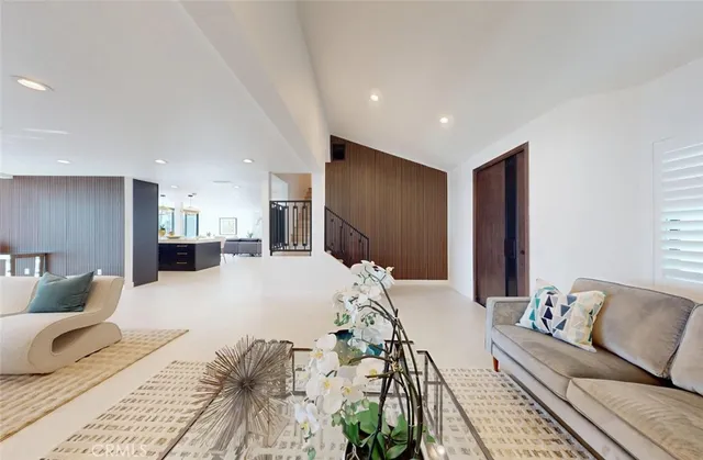 $1,999,000 | 4263 East Ranch Gate Road, Anaheim Hills, CA 92807