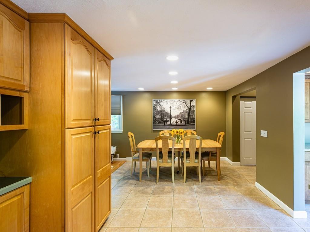 9 Williams Road Sharon, MA 02067 - Photo 5 of 35