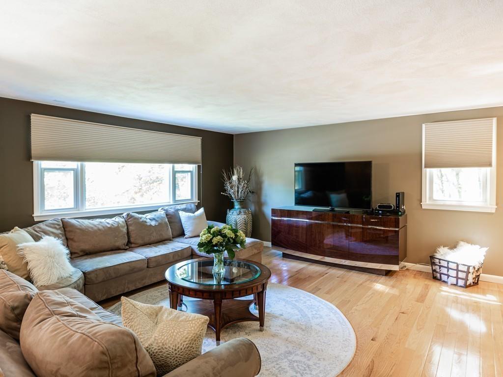 9 Williams Road Sharon, MA 02067 - Photo 10 of 35