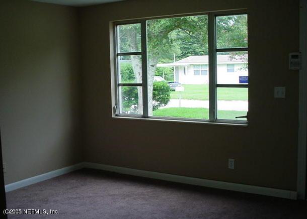 5840 Tampico Road Jacksonville, FL 32244 - Photo 3 of 7 LIVING 2