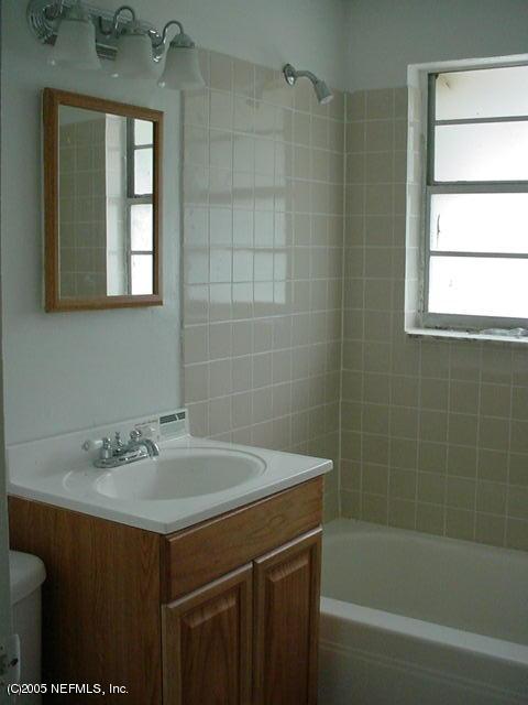 5840 Tampico Road Jacksonville, FL 32244 - Photo 6 of 7 BATH